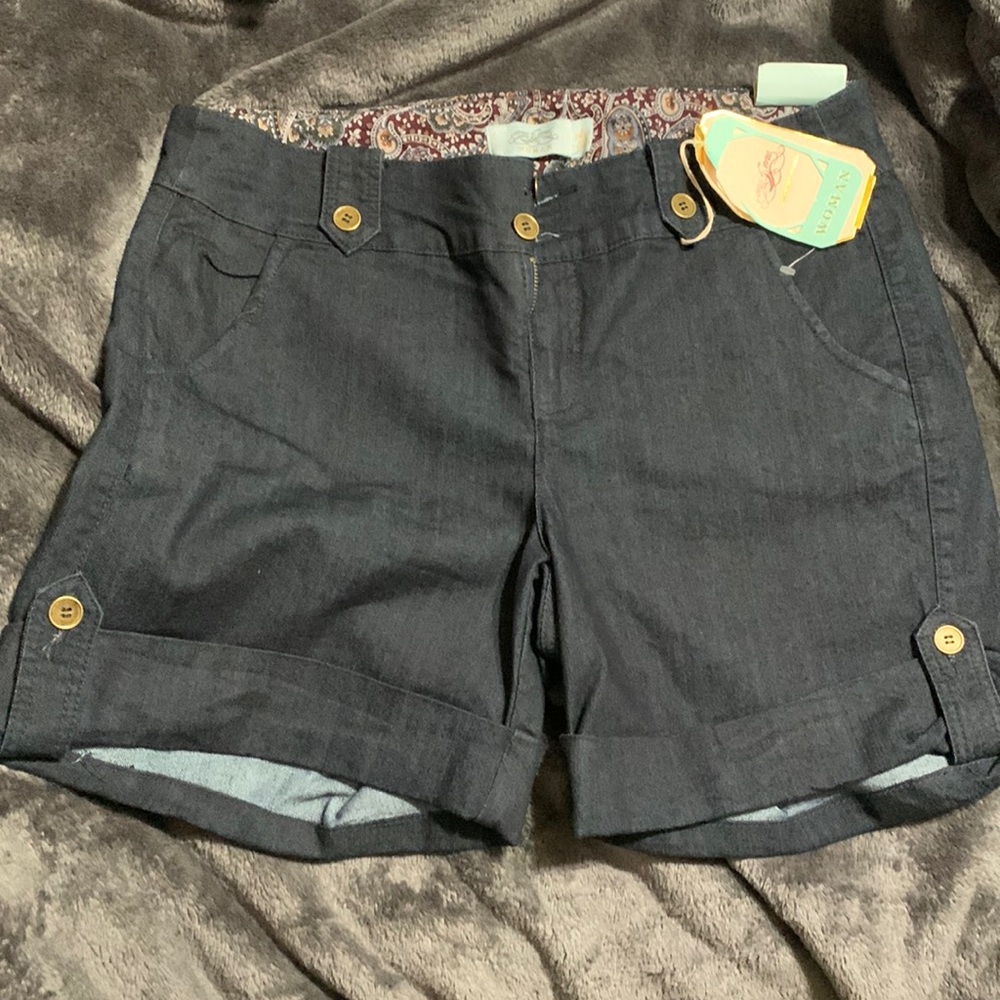 Plus Size 14W High Waist Shorts